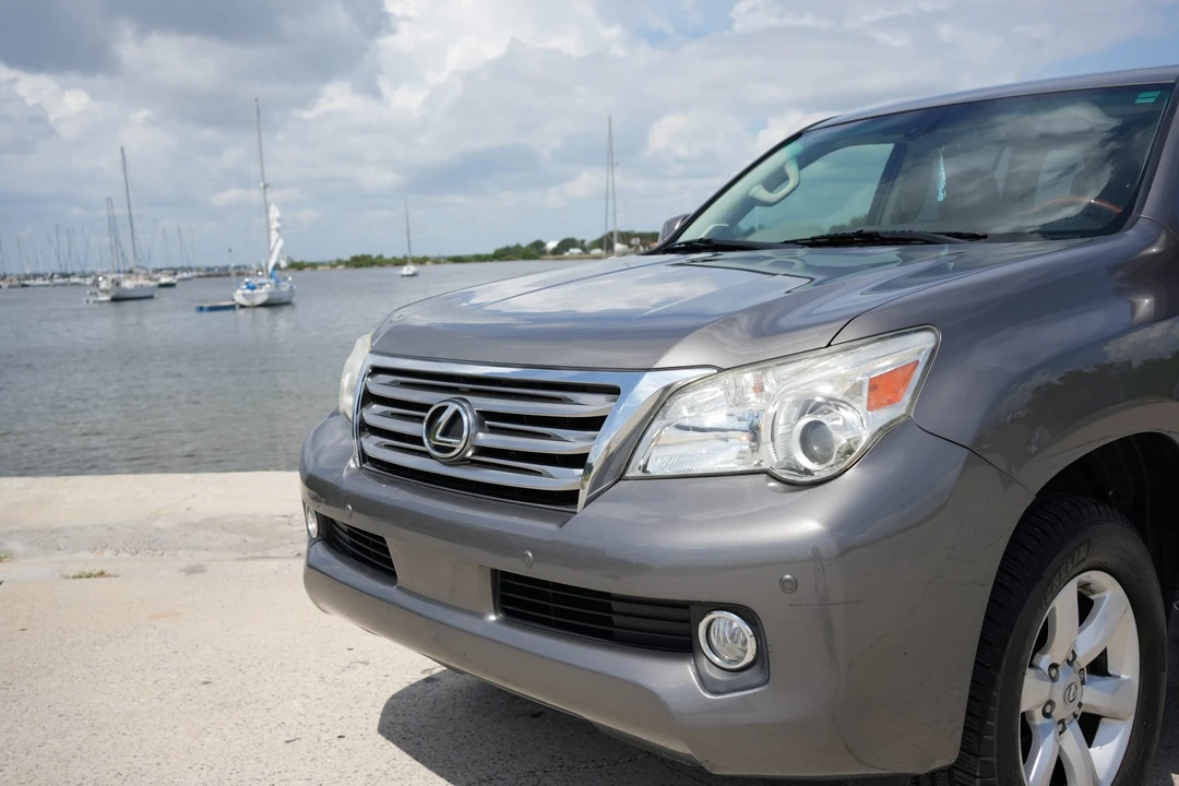 2010 Lexus GX 2nd Gen - Image 23 of 31