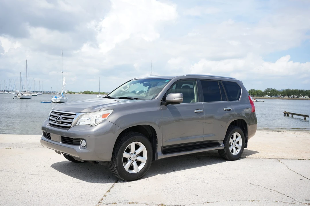 2010 Lexus GX 2nd Gen - Image 3 of 31