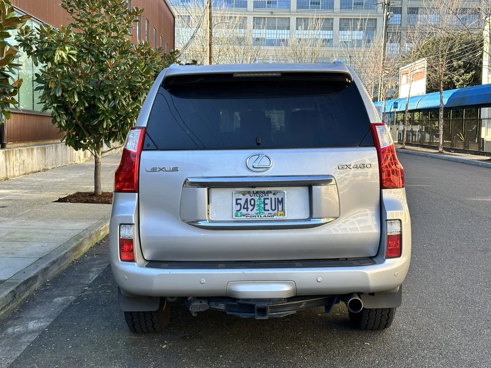 2010 Lexus GX 2nd Gen - Image 31 of 31