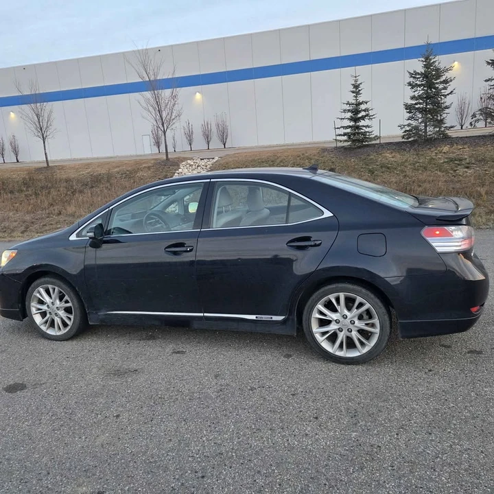 2010 Lexus HS - Image 7 of 9