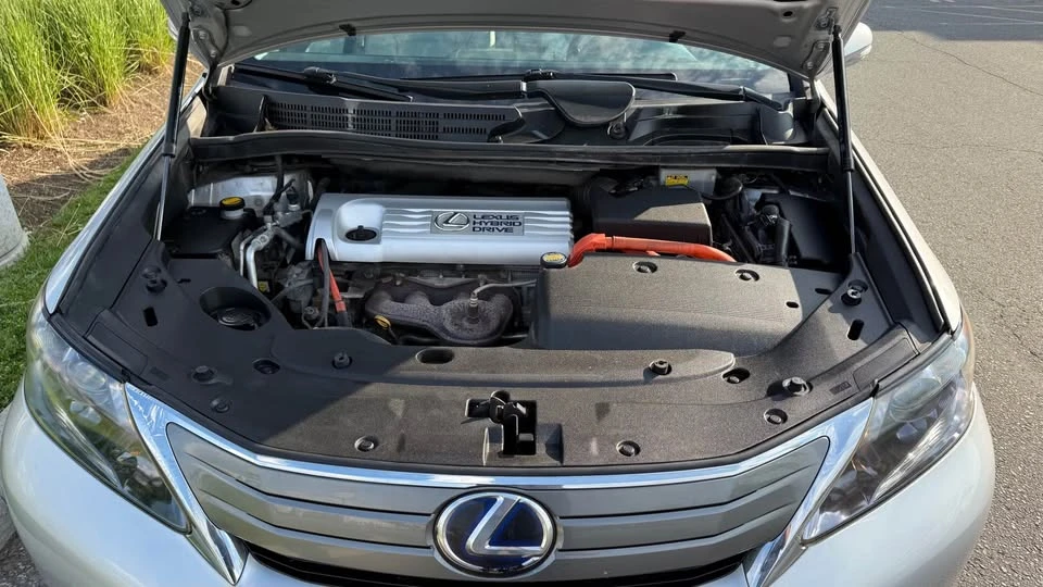 2010 Lexus HS - Image 14 of 14