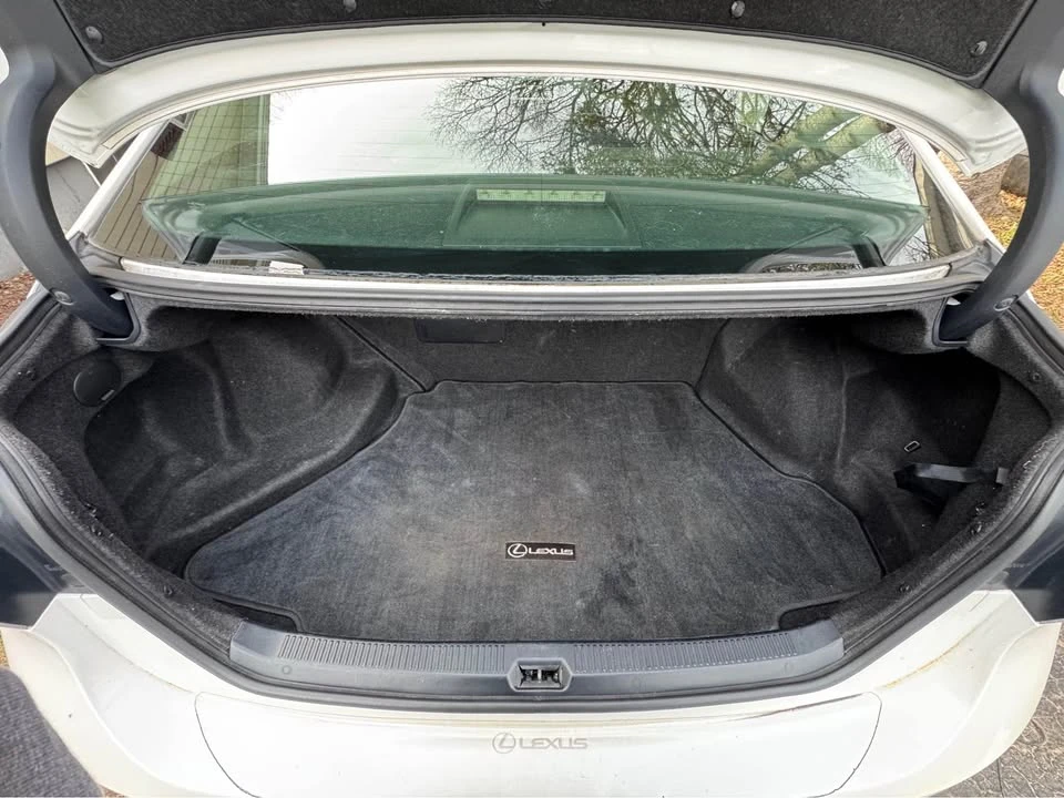 2010 Lexus HS - Image 9 of 19
