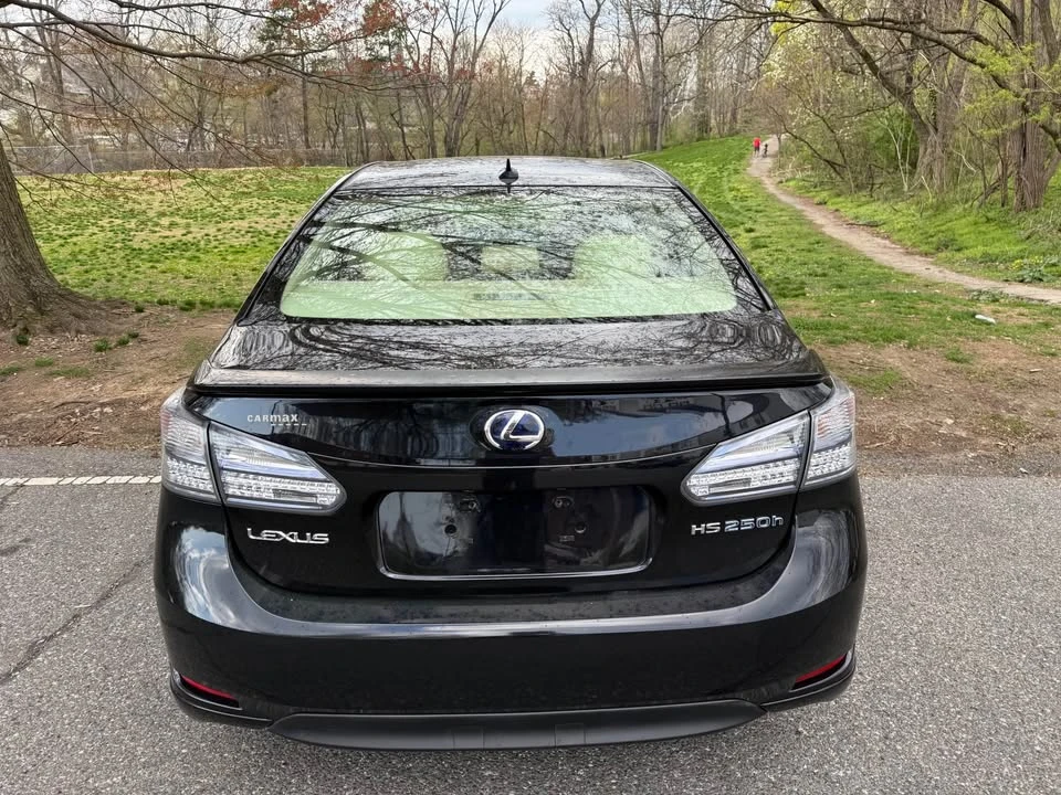 2010 Lexus HS - Image 6 of 18