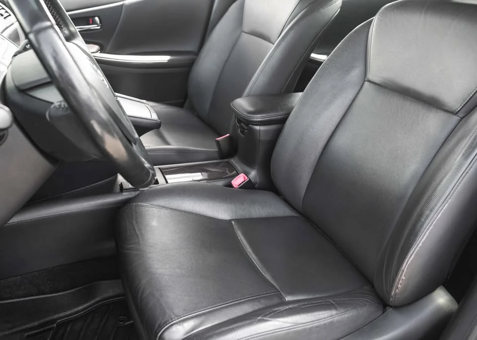 2010 Lexus HS - Image 5 of 15