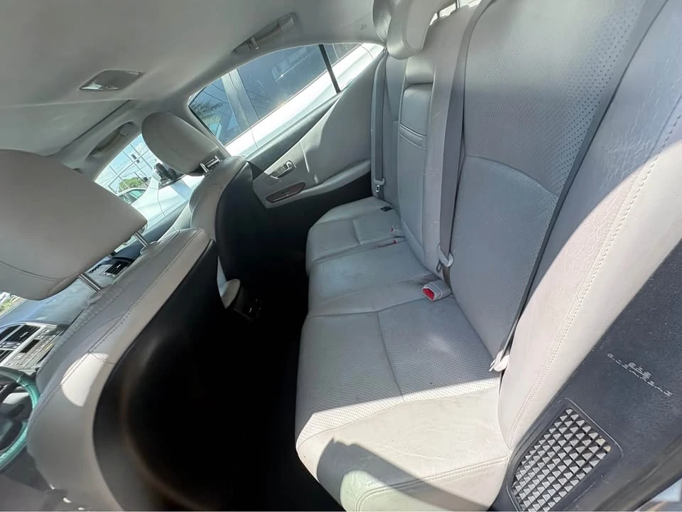 2010 Lexus HS - Image 6 of 6