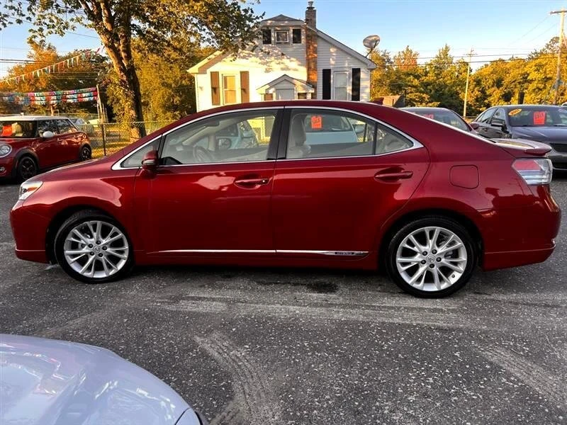 2010 Lexus HS - Image 9 of 20