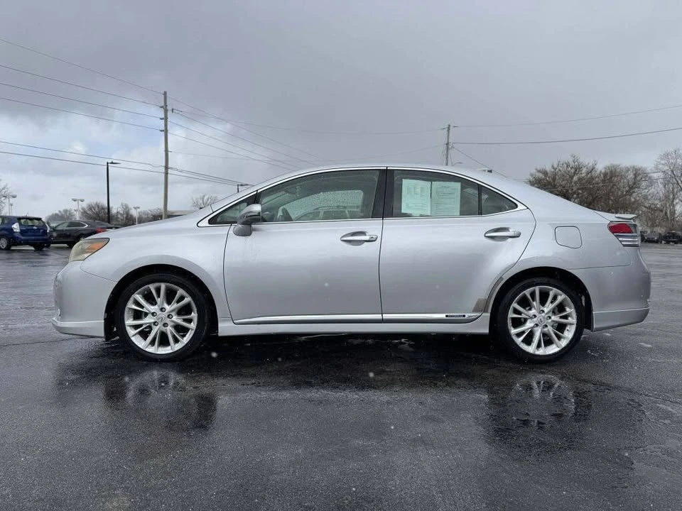 2010 Lexus HS - Image 4 of 17