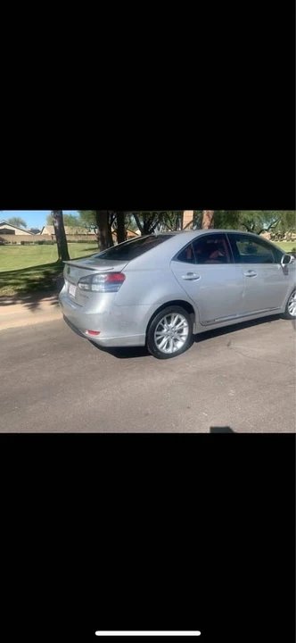 2010 Lexus HS - Image 9 of 14
