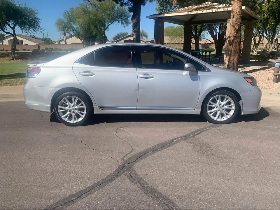 2010 Lexus HS - Image 5 of 20