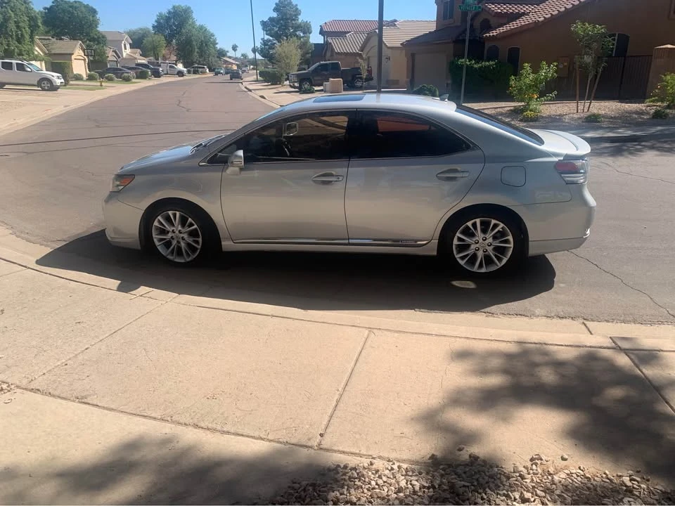 2010 Lexus HS - Image 7 of 20