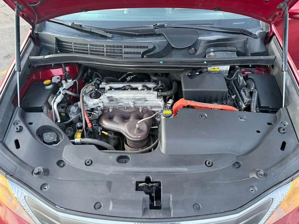 2010 Lexus HS - Image 18 of 20