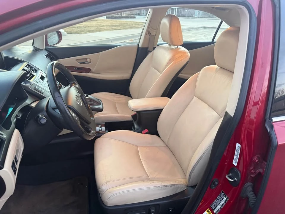 2010 Lexus HS - Image 15 of 20