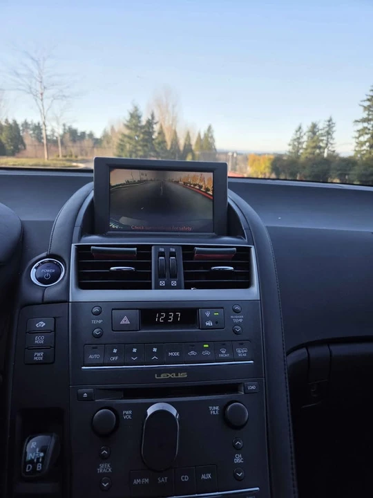 2010 Lexus HS - Image 15 of 20