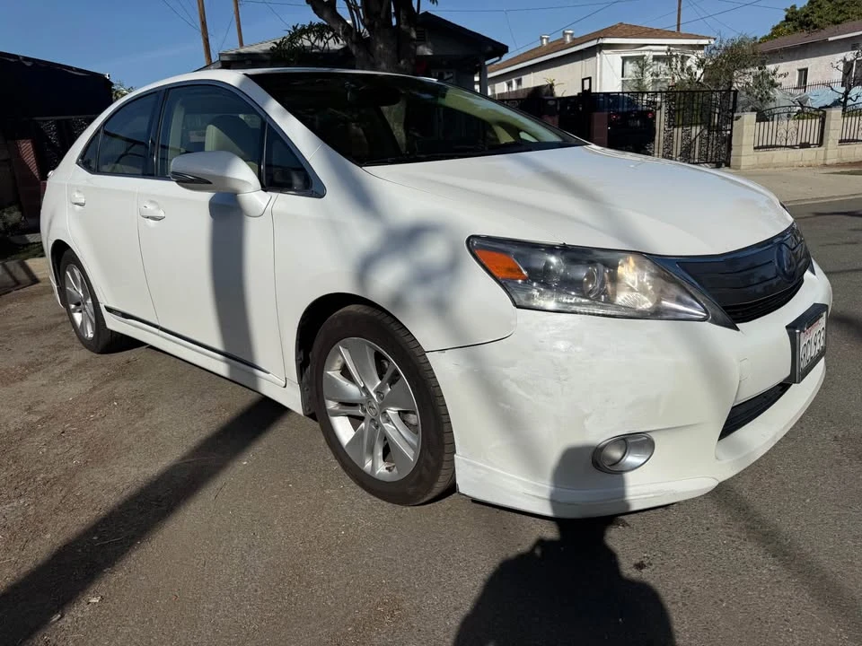 2010 Lexus HS - Image 7 of 20