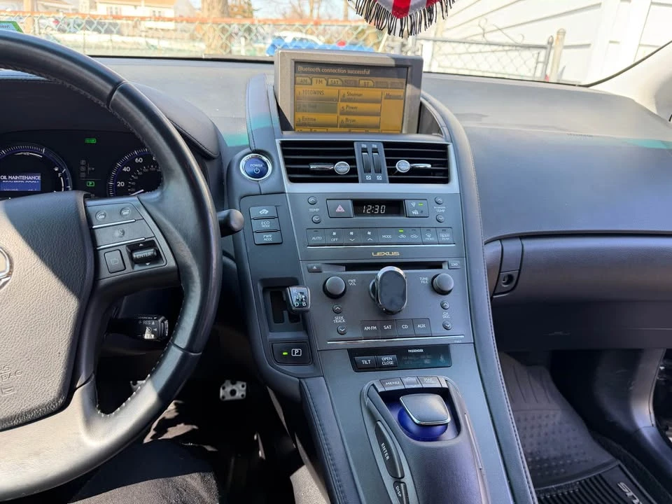 2010 Lexus HS - Image 10 of 10