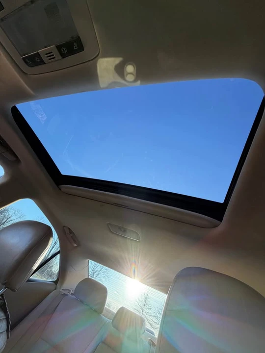 2010 Lexus HS - Image 9 of 9