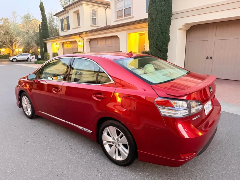 2010 Lexus HS - Image 3 of 20