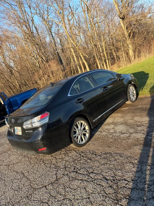 2010 Lexus HS - Image 3 of 9