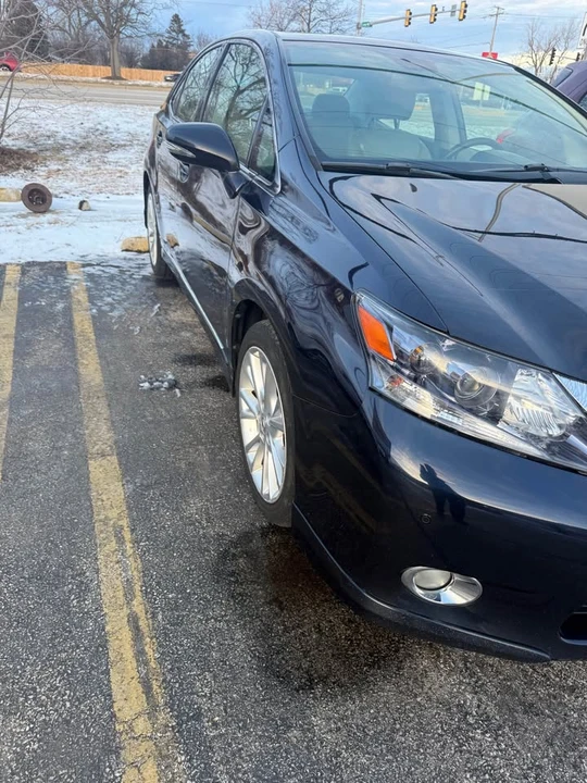 2010 Lexus HS - Image 3 of 19