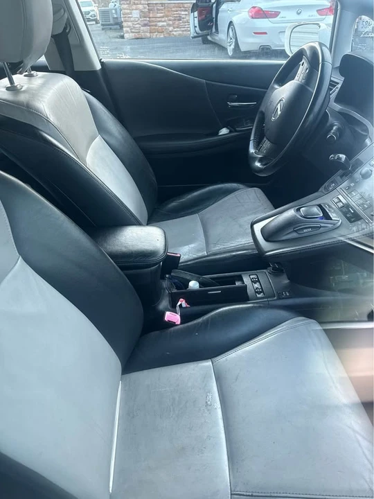 2010 Lexus HS - Image 6 of 6
