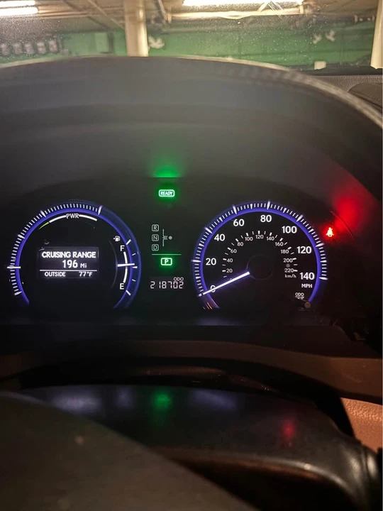 2010 Lexus HS - Image 7 of 9