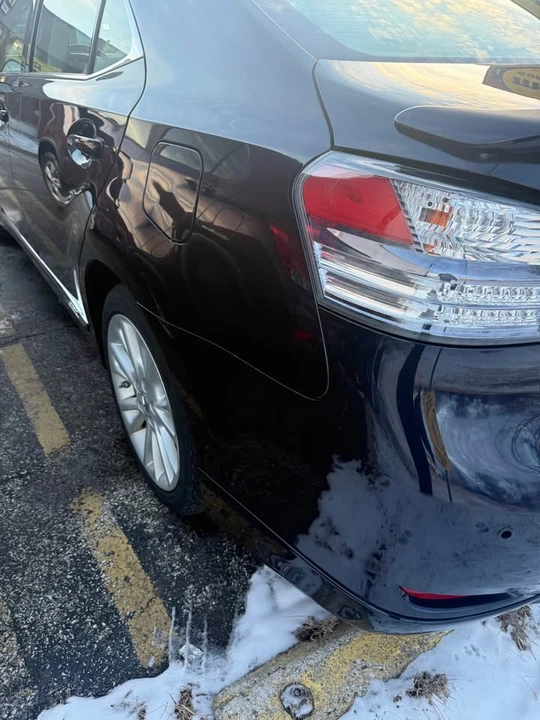 2010 Lexus HS - Image 4 of 19