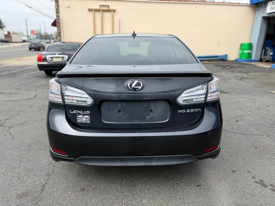 2010 Lexus HS - Image 7 of 10
