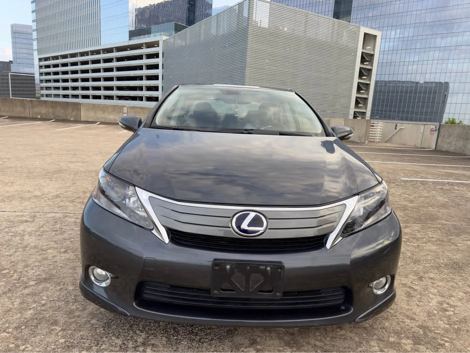 2010 Lexus HS - Image 8 of 20