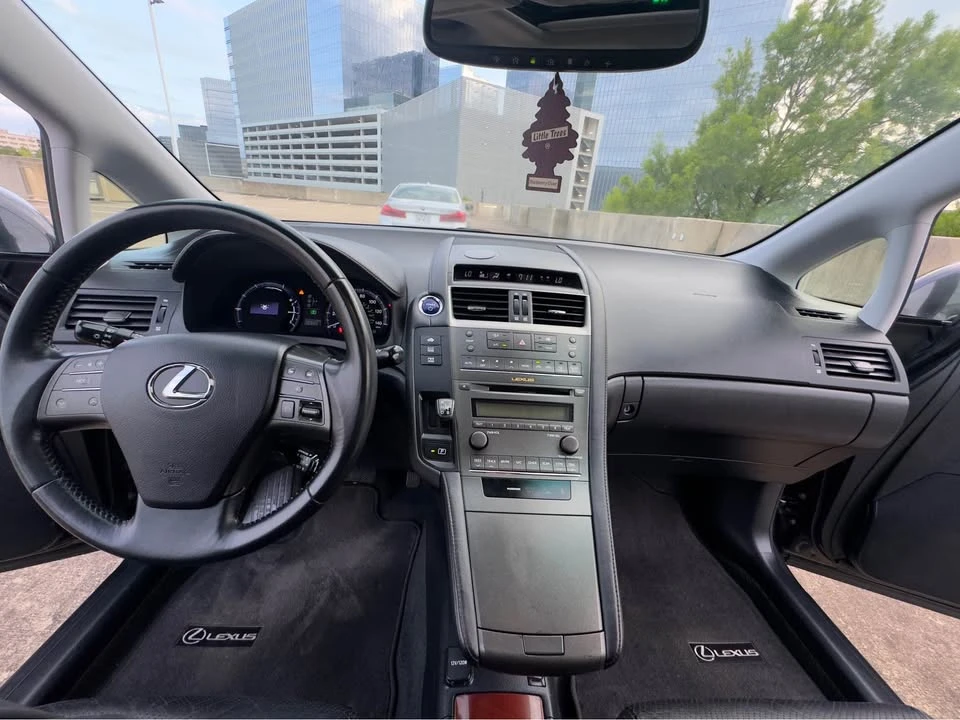 2010 Lexus HS - Image 14 of 20