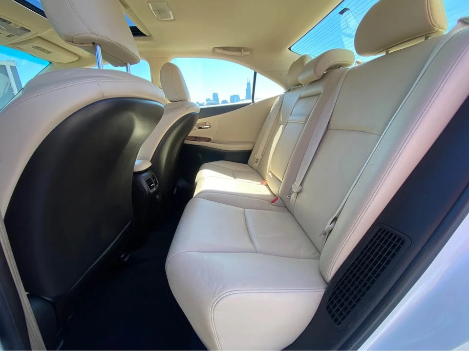 2010 Lexus HS - Image 7 of 9