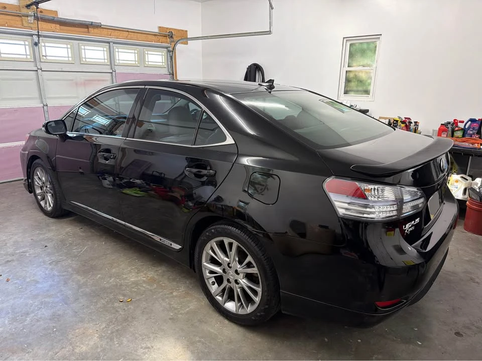 2010 Lexus HS - Image 3 of 12