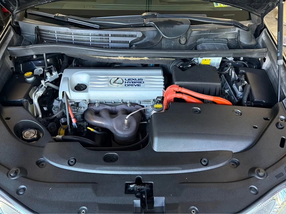 2010 Lexus HS - Image 12 of 12