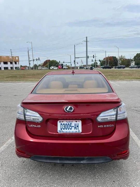 2010 Lexus HS - Image 6 of 18
