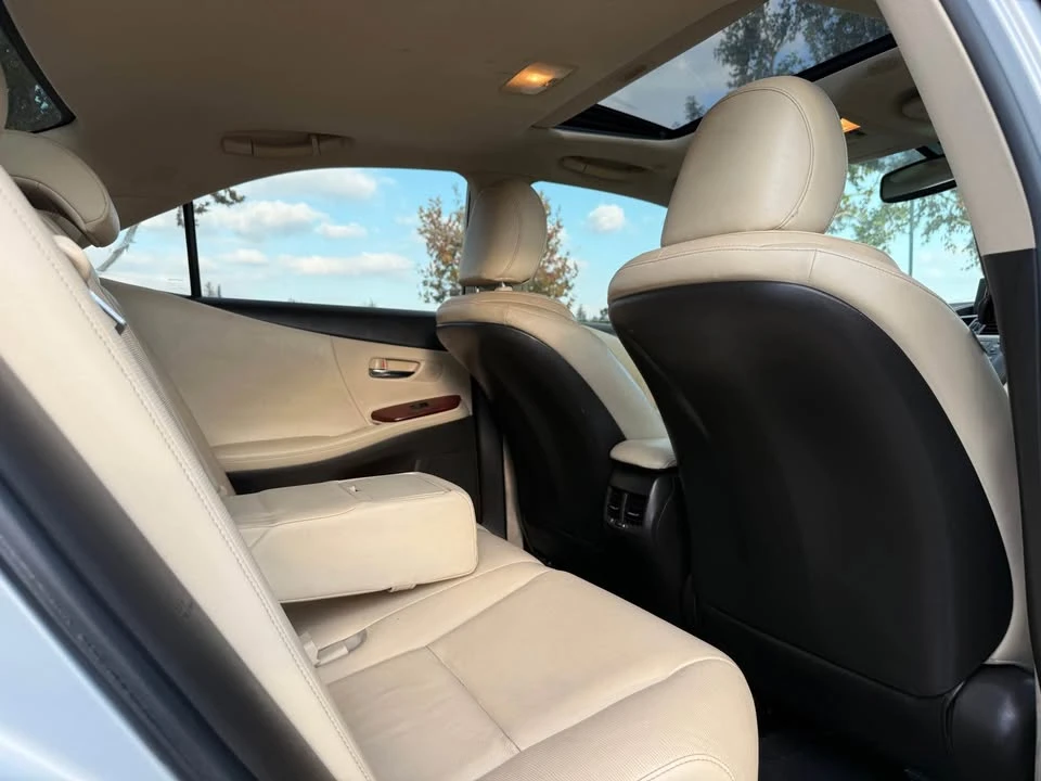 2010 Lexus HS - Image 6 of 20