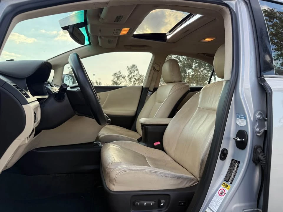 2010 Lexus HS - Image 16 of 20