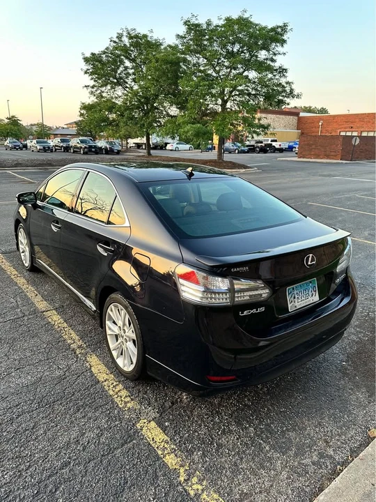2010 Lexus HS - Image 6 of 16