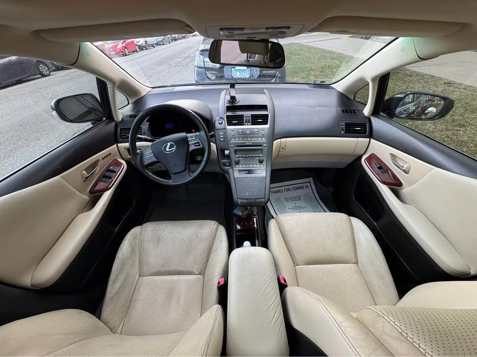 2010 Lexus HS - Image 6 of 7