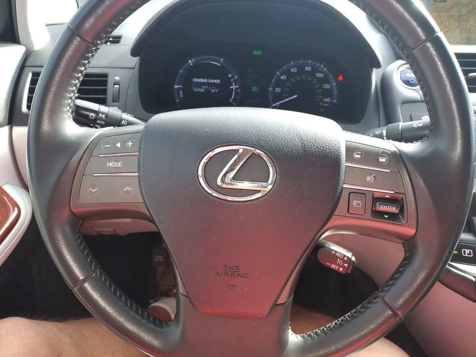 2010 Lexus HS - Image 15 of 20