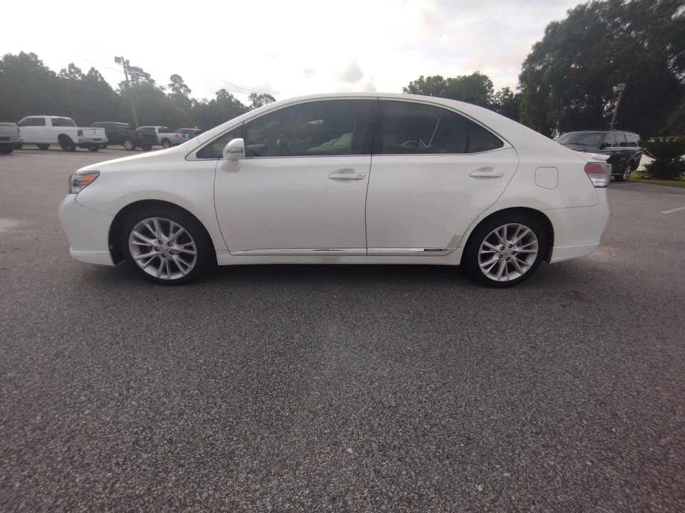 2010 Lexus HS - Image 4 of 20