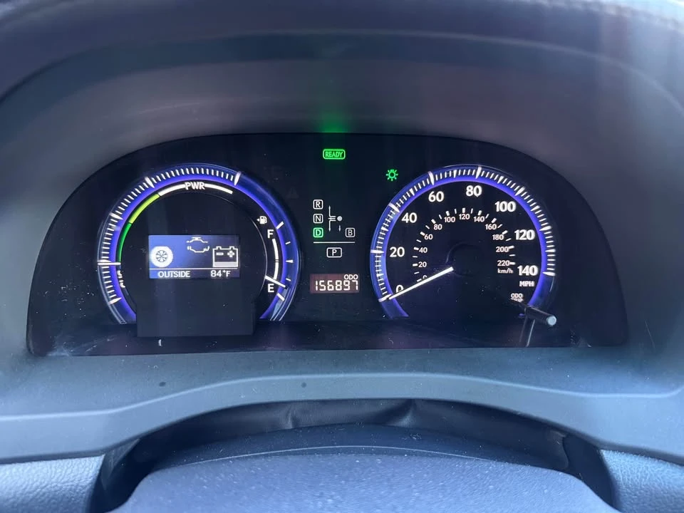 2010 Lexus HS - Image 12 of 16