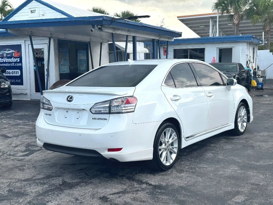 2010 Lexus HS - Image 21 of 21