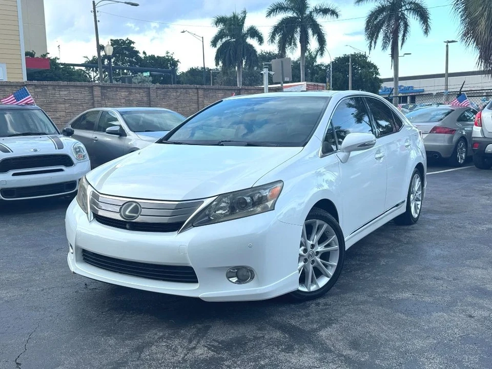 2010 Lexus HS - Image 7 of 21