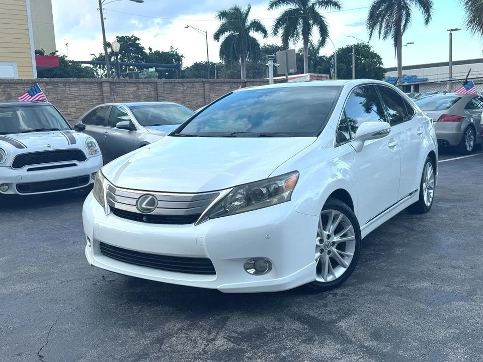 2010 Lexus HS - Image 6 of 21