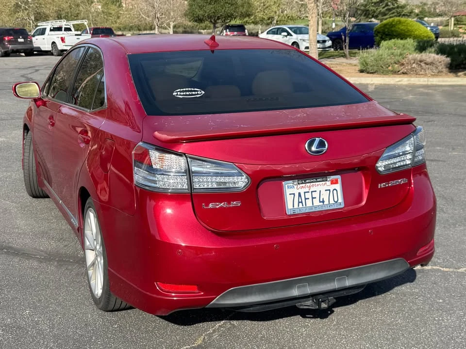 2010 Lexus HS - Image 3 of 7