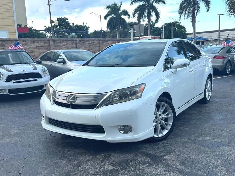 2010 Lexus HS - Image 6 of 12