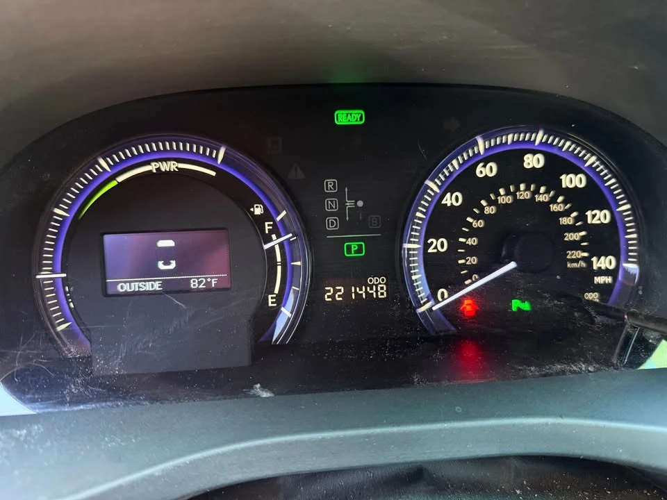 2010 Lexus HS - Image 6 of 9