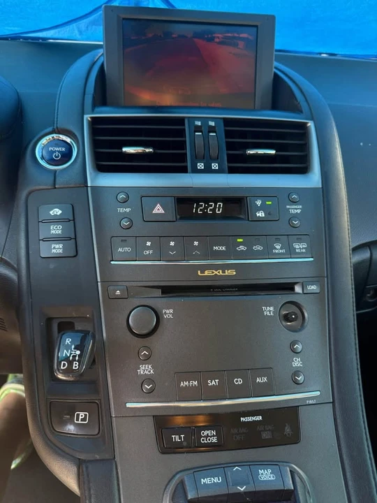 2010 Lexus HS - Image 9 of 9