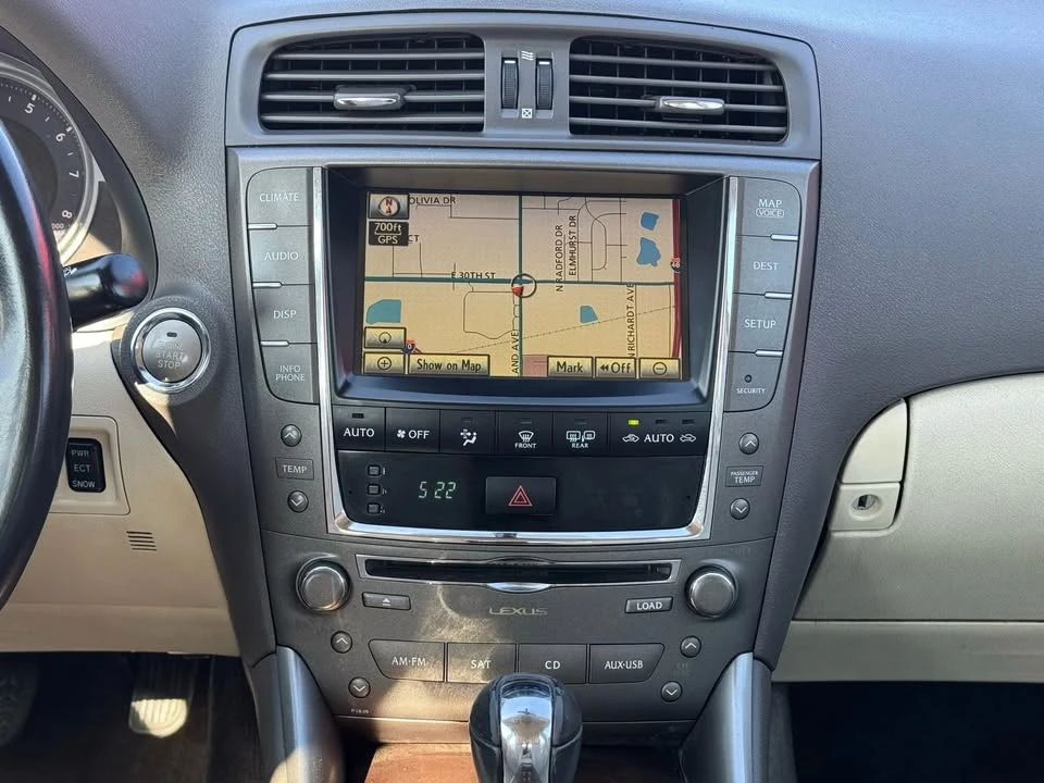 2010 Lexus IS 2nd Gen - Image 15 of 20