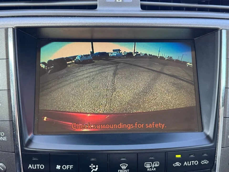 2010 Lexus IS 2nd Gen - Image 16 of 20
