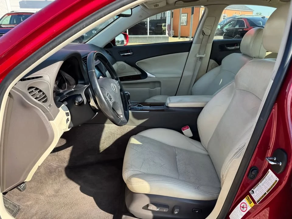 2010 Lexus IS 2nd Gen - Image 8 of 20